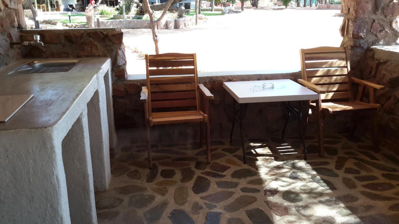 Khan River Lodge Wilhelmstal Exterior photo