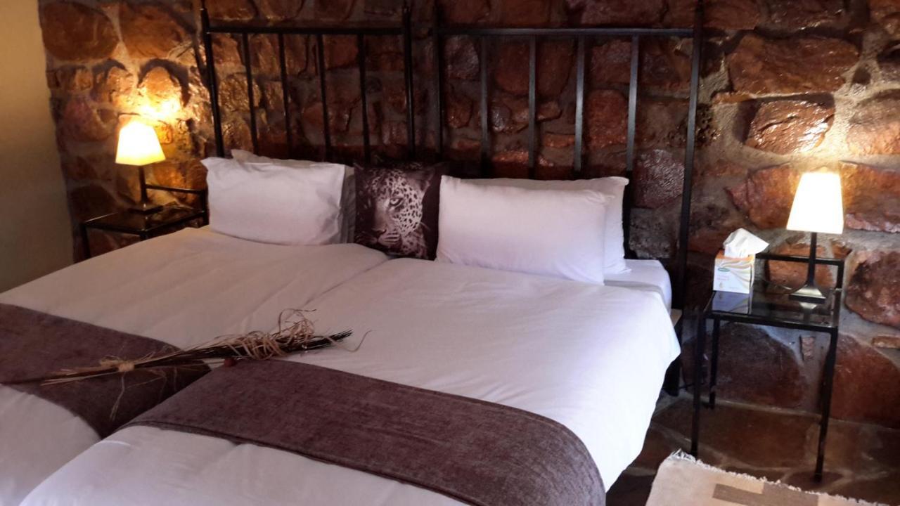 Khan River Lodge Wilhelmstal Exterior photo